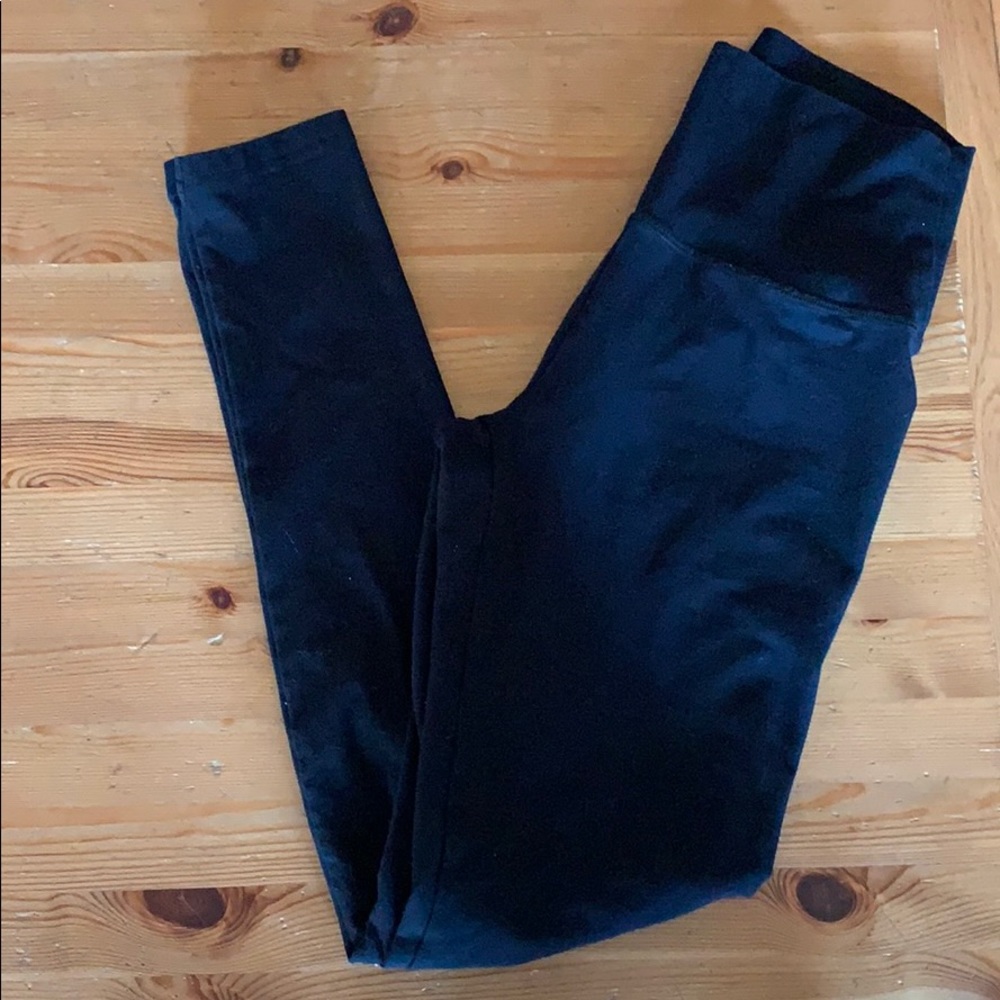 Black offline aerie leggings